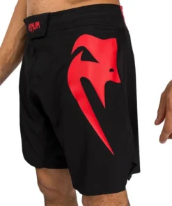 Short de MMA Venum Light 5.0 – Noir/Rouge