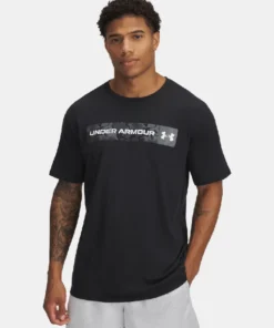 Camiseta Under Armour Camo Chest Stripe
