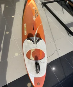 Tabla de windsurf segunda mano fanatic rip 90lit.