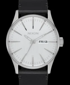 Reloj Nixon Sentry Leather All Silver Black