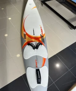 Tabla de windsurf segunda mano fanatic rip 84lit