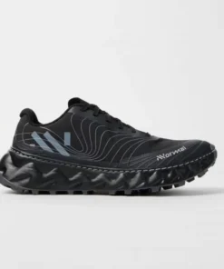 Zapatillas NNormal Tomir 2.0 Hombre Black